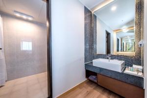 Koupelna v ubytování Hotel Shalom Jeju + 35 fotografií