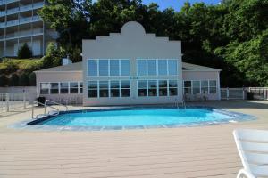 Poolen vid eller i närheten av Lake Ozarks Get Away Topsider