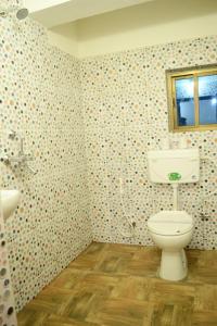 Ванна кімната в Alok House