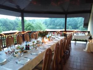 Restaurace v ubytování Zajazd Sielankowe Klimaty + 17 fotografií