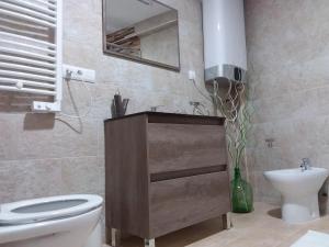 Kúpeľňa v ubytovaní Apartamentos Naranja y Limòn