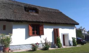 The building in which the holiday home is located