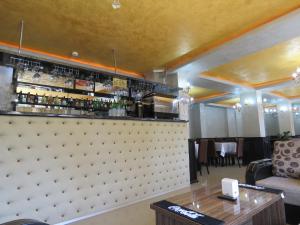 Lounge nebo bar v ubytování Hotel Foisor