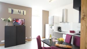 Dapur atau dapur kecil di Le Puligny, appartement classé 3 étoiles +7 gambar