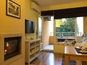 TV/Unterhaltungsangebot in der Unterkunft Varna Garden View Apartment