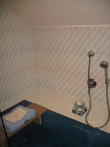 Een badkamer bij B&Logies De Duinroos Koksijde
