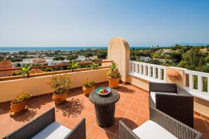 Balkón alebo terasa v ubytovaní La Reserva de Marbella Penthouse