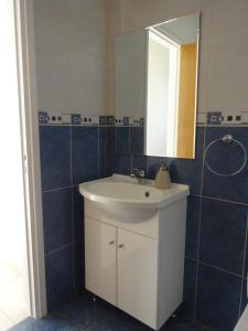 Kylpyhuone majoituspaikassa Cy-Blue