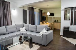 Kuchyňa alebo kuchynka v ubytovaní Apartamenty Maria