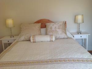 A bed or beds in a room at St. Catherines