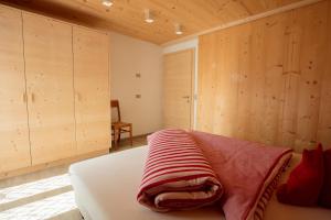 Postel nebo postele na pokoji v ubytování Apartments Resi