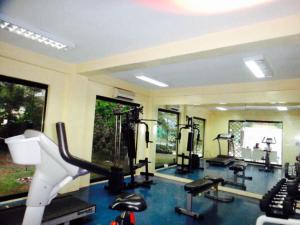 Pusat kecergasan dan/atau kemudahan kecergasan di Angels Nest Cozy Studio