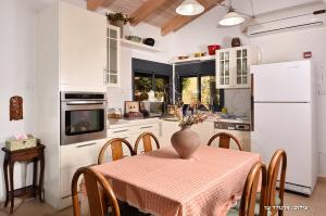 Gallery image of Adilion in Kahal +16 photos