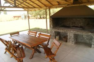 Gril dostupný pro hosty v chaty