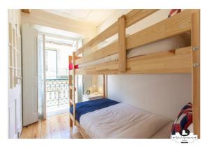 Supimpa Typical Apartmentにある二段ベッド