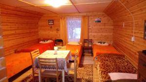 Posezení v ubytování Kalamehe Farmstay