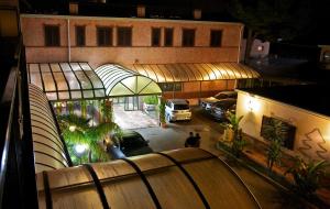Budova, kde se hotel nachází