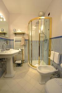 Koupelna v ubytování Hotel Villa Beccaris