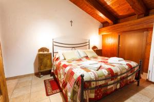 A bed or beds in a room at Casa Martin