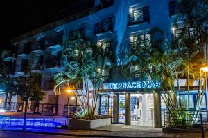 Afbeelding uit fotogalerij van Terrace Mar Suite Hotel in Funchal