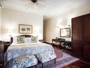 En eller flere senge i et værelse på Selborne Golf Estate, Hotel & Spa