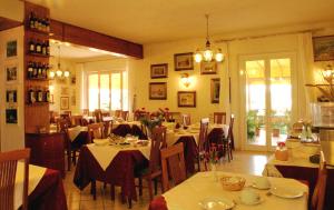 Restaurace v ubytování Hotel Alk