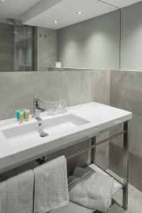Koupelna v ubytování Hotel Atalaia