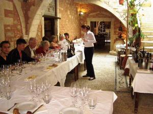 Reštaurácia alebo iné gastronomické zariadenie v ubytovaní Veneto Boutique Hotel