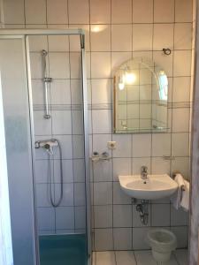 A bathroom at Villa Elena
