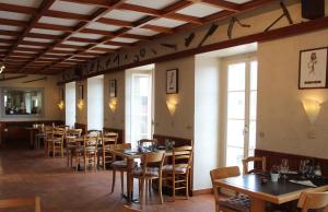 Restaurace v ubytování Auberge au Cavalier