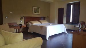 Cama o camas de una habitación en Antico Borgo Petralia
