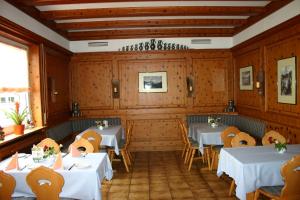 Restaurace v ubytování Gasthaus Mösle