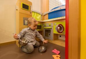 Bambini che soggiornano presso Biancaneve Family Hotel