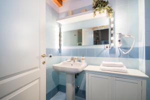 Ванная комната в Soleluna Apartments - by Relais Di Giada