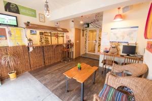 Гостиная зона в Hostel Q +37 фотографий