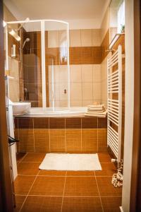 Koupelna v ubytování Apartmány U Červeného stromu