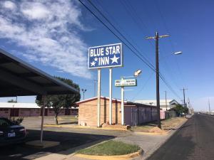 Certifikát, hodnocení, plakát nebo jiný dokument vystavený v ubytování Blue Star Inn