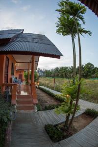 Zahrada ubytování El Greco Bungalows Koh Lanta