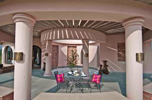 Posezení v ubytování Tree of Life Resort & Spa Jaipur