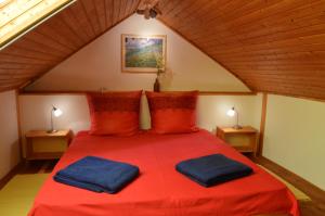 Katil atau katil-katil dalam bilik di Haus Kaspers