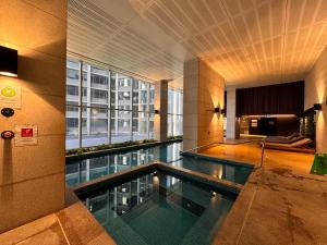 Southern Cross CBD High-Rise 3BR - Pool, Spa & Gym, Melbourne (updated ...