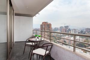 A balcony or terrace at myLUXAPART Las Condes