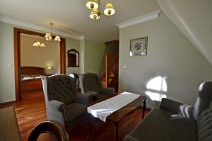 Svetainės erdvė apgyvendinimo įstaigoje Pensjonat Nad Rzeką