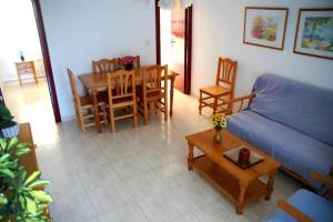 Część wypoczynkowa w obiekcie Apartamentos los Boliches