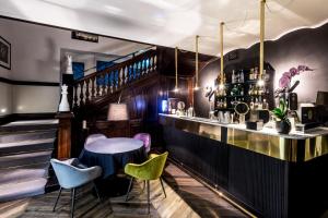Lounge nebo bar v ubytování Hotel The Haven Roma