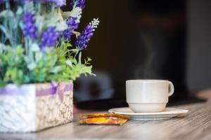 Kaffe- og tefaciliteter på Lavender Inn Permas Jaya