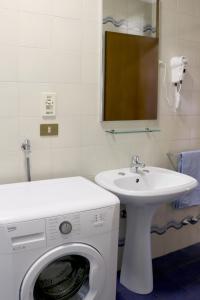 A bathroom at Appartamenti Giacomo Noventa