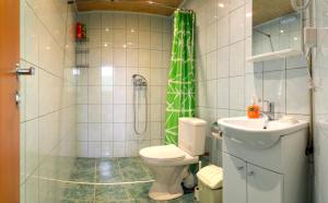 Bathroom sa Апарт-отель Ларец