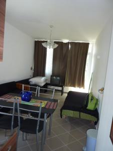 Posedenie v ubytovaní Ágnes Apartment