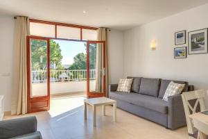 Posezení v ubytování Bagari Apartments Camp de Mar